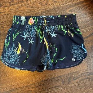 Aritzia Sunday Best Shorts - Fish
